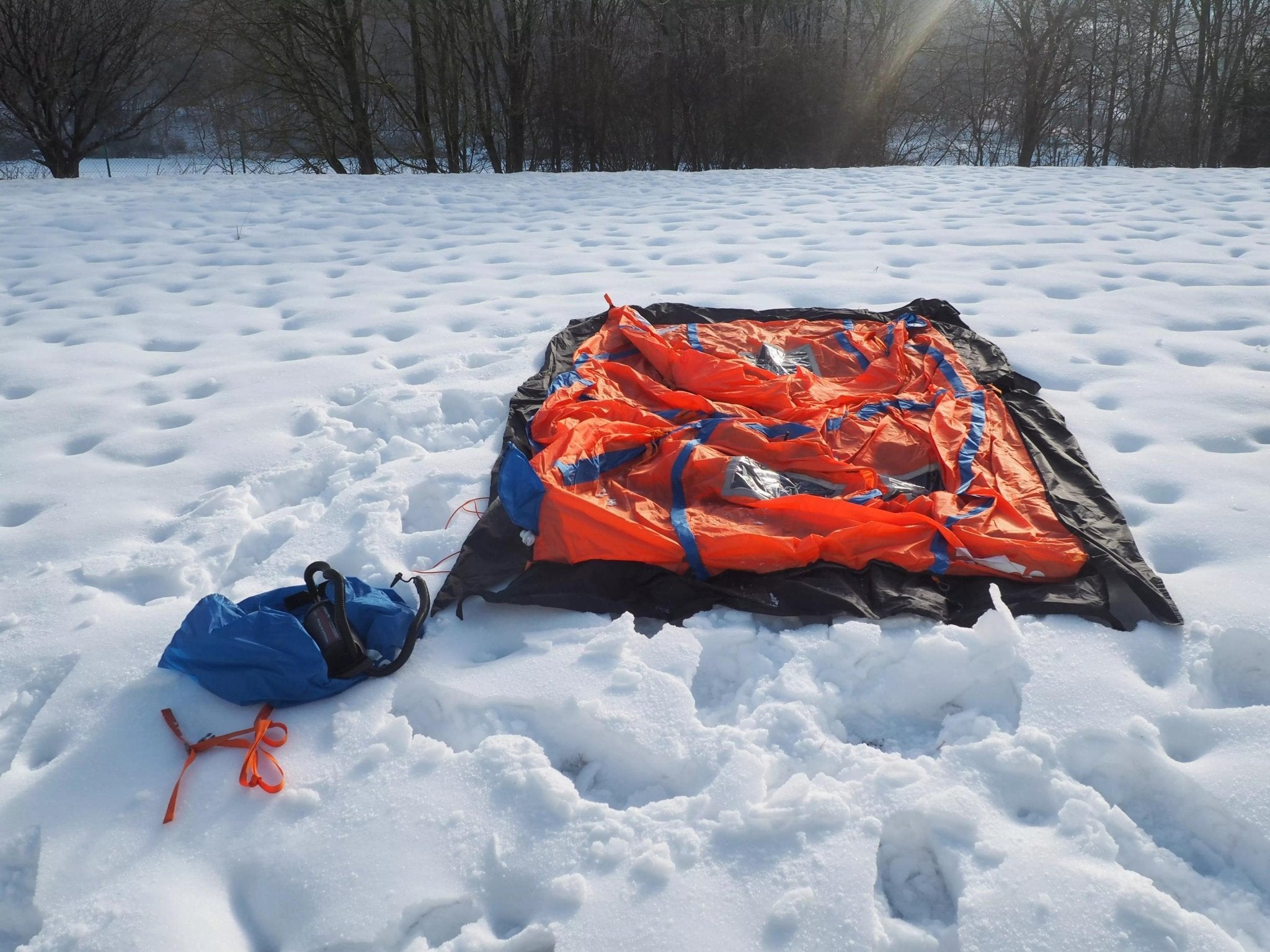 RIGLOO Rescuer Rettungszelt – Aufblasbares Notfallzelt Hypothermie - Critical Knowledge