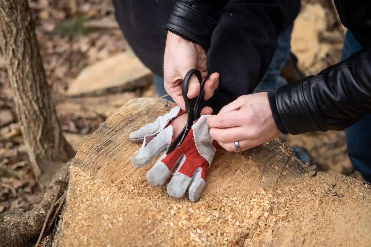 XSHEAR® Traumaschere – Professionelle Rettungsschere Schwarz - Critical Knowledge